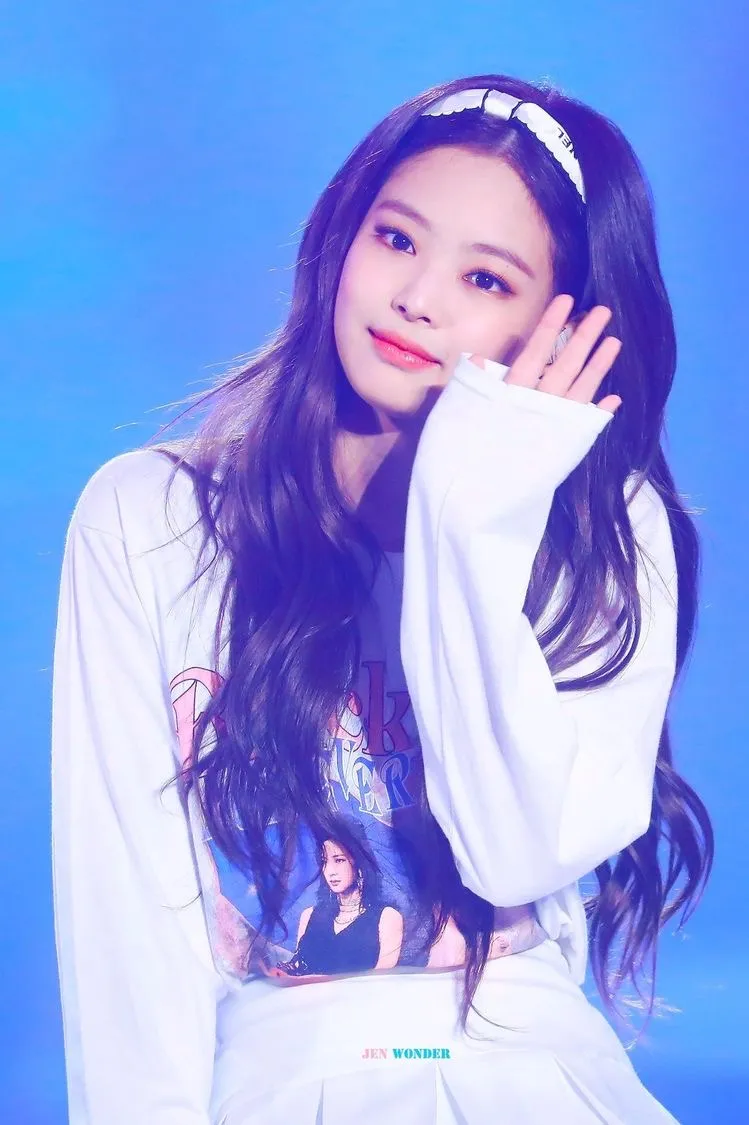 제니.png 제니.png